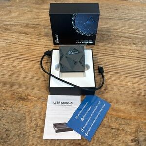 OTTOCAST U2-AIR WIRELESS CAR ADAPTER FOR APPLE CARPLAY. NEW. DONGLE PLUG N PLAY.